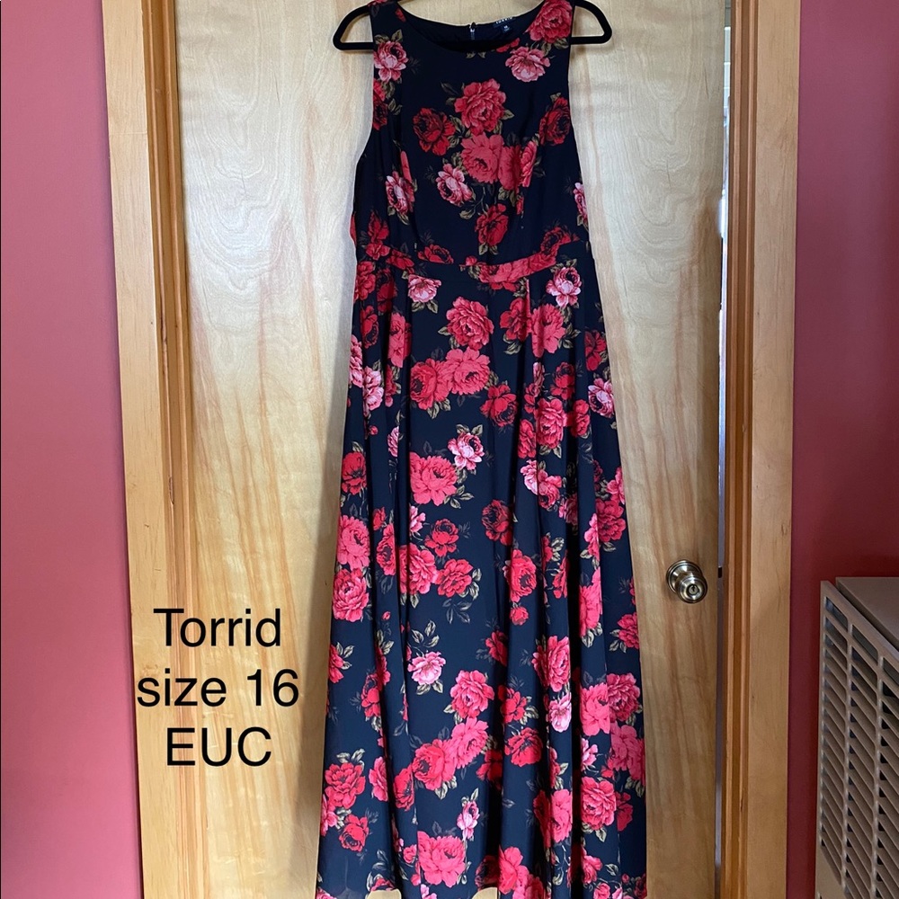Torrid maxi dress